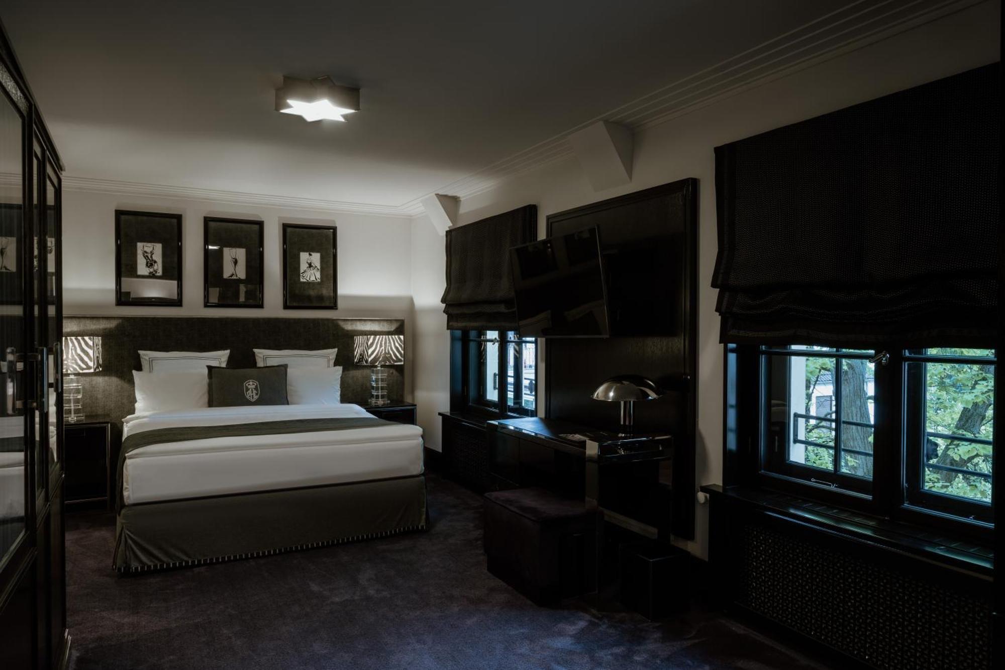 Schlosshotel Βερολίνο Εξωτερικό φωτογραφία A room at the hotel